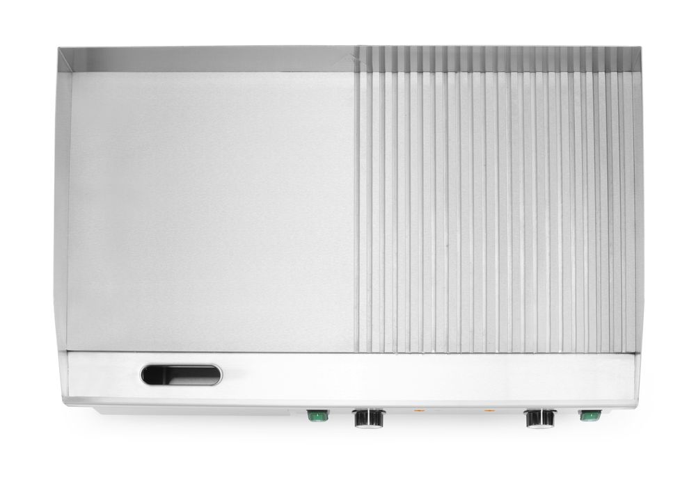HENDI Grillplatte Budget Line halb glatt/halb gerillt – 4,4 kW, 400 V