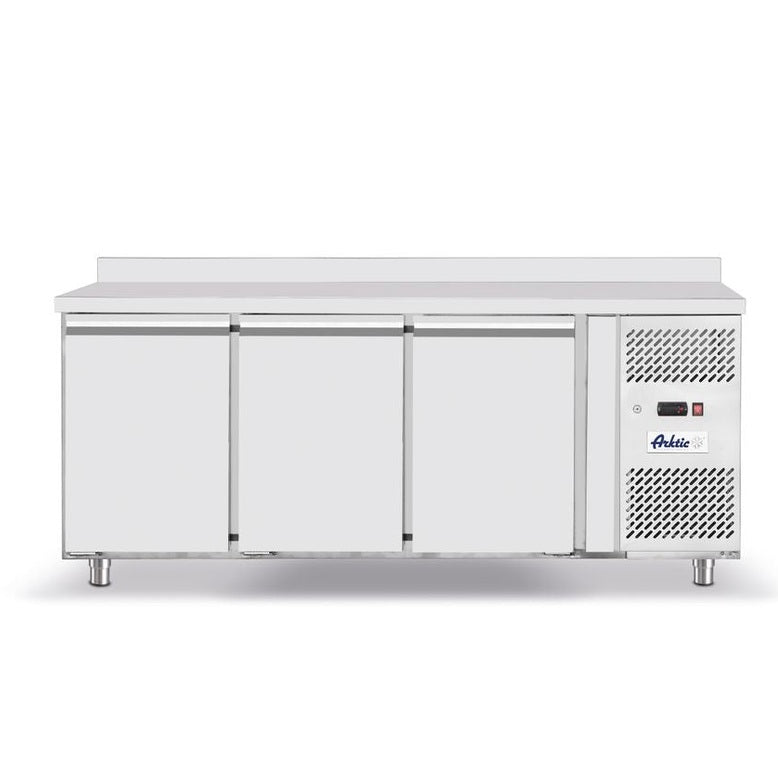HENDI Kühltisch Profi Line dreitürig – 420 L, GN 1/1, Serie 700 Arktic