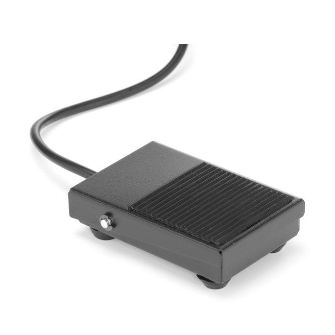HENDI Wurstfüllmaschine elektrisch 15 L – Fusspedal, 4 Trichter
