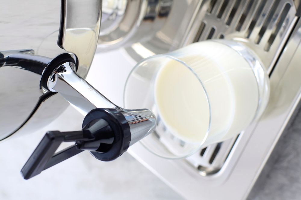 HENDI Milchspender – 10,5 L, mit Eiszylinder HENDI
