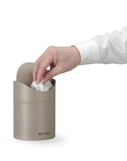 HENDI Tischabfalleimer 1,2 l Beige – mit Schwingdeckel